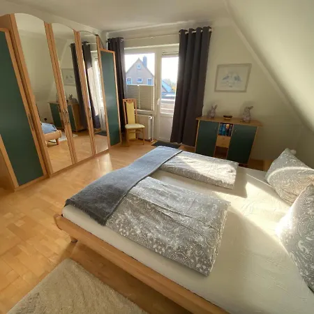 Ferienwohnungen Stips Toenning Exterior photo